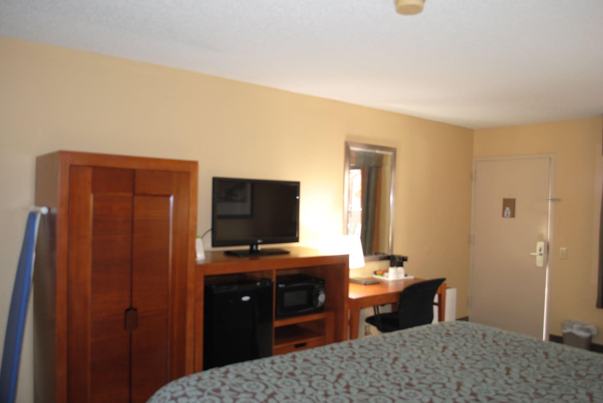 Days Inn By Wyndham Jacksonville Airport Экстерьер фото