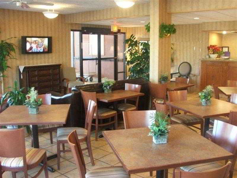 Days Inn By Wyndham Jacksonville Airport Ресторан фото