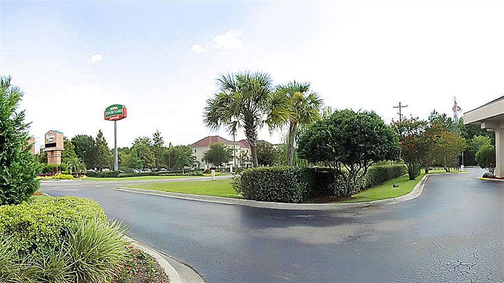 Days Inn By Wyndham Jacksonville Airport Экстерьер фото