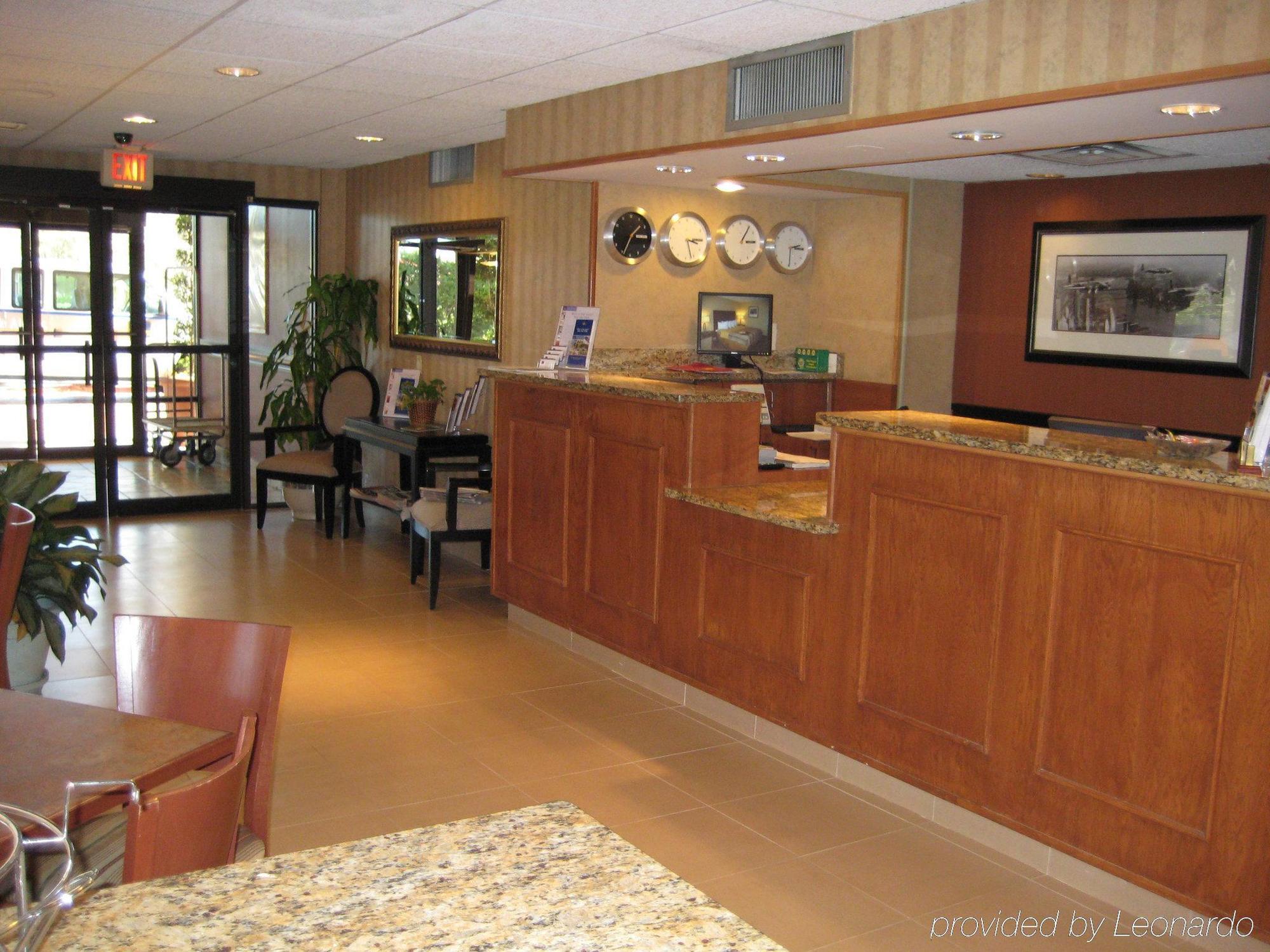Days Inn By Wyndham Jacksonville Airport Экстерьер фото